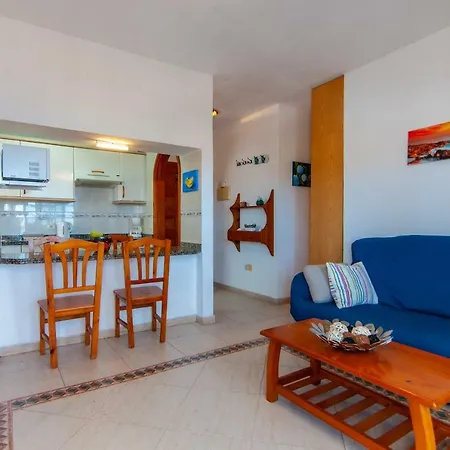 Atico La Caleta 2a034 아파트